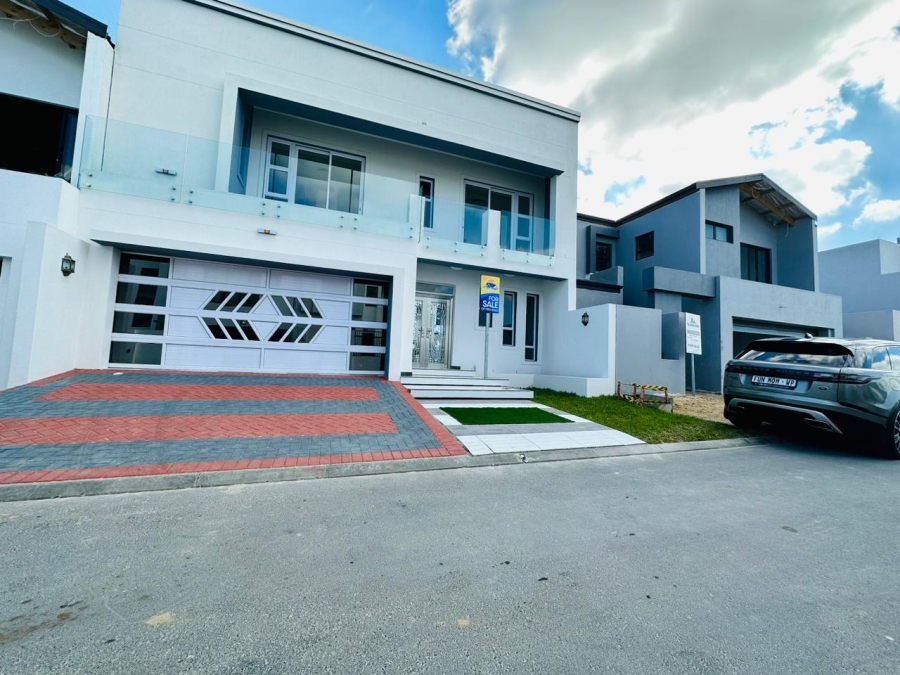 4 Bedroom Property for Sale in Sandown Western Cape